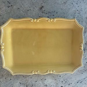 Williams Sonoma Dijon Yellow Scalloped Platter